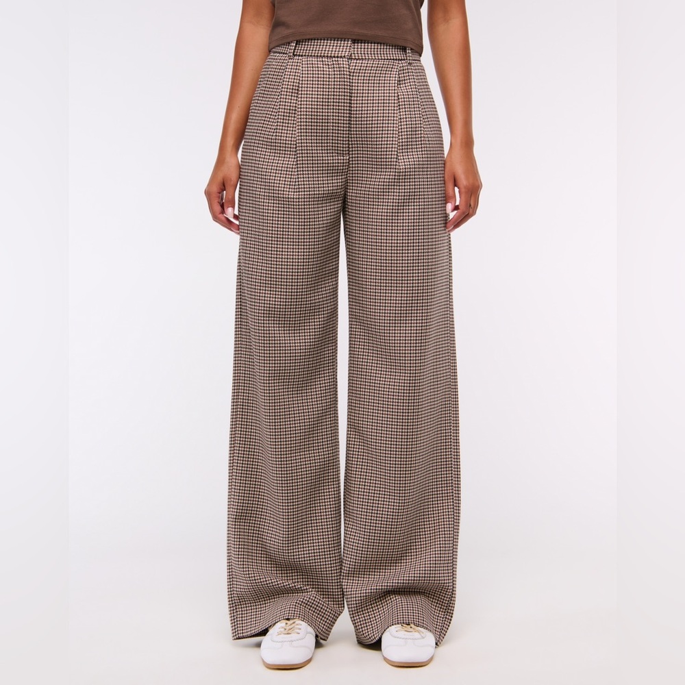 Abercrombie and Fitch Sloane Tailored Pants